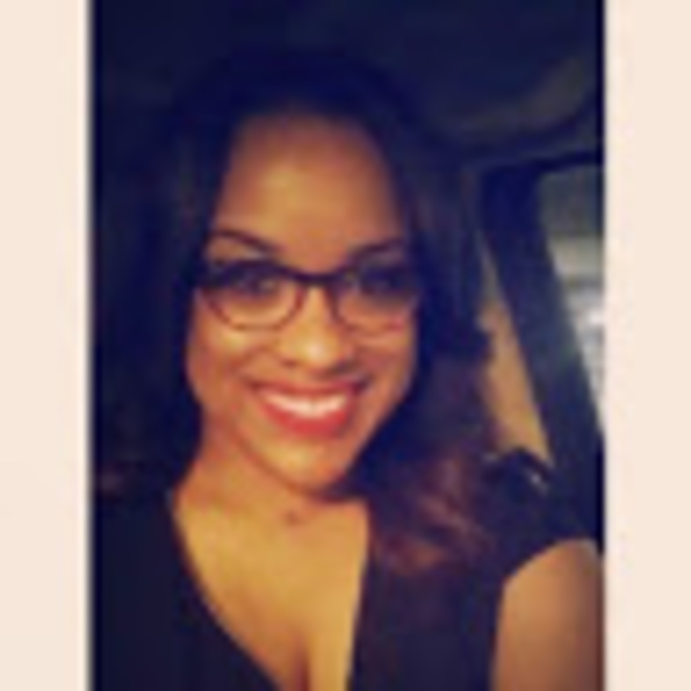 Meet your Posher, Toya